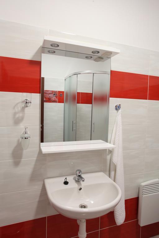 Penzion U Sklepu Hotel Hovorany Luaran gambar