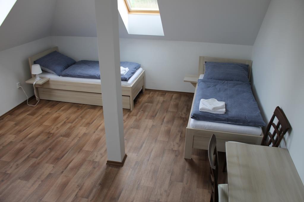 Penzion U Sklepu Hotel Hovorany Luaran gambar